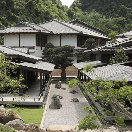 Yoko Onsen Quang Hanh Cam Pha Exterior foto